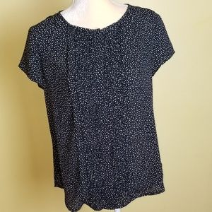 BANANA REPUBLIC BLACK AND WHITE BLOUSE